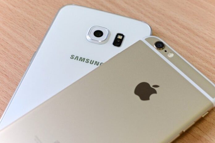 smartphones apple samsung smartphone shipments