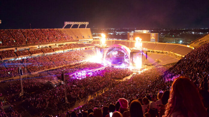 Image: Camping World Stadium