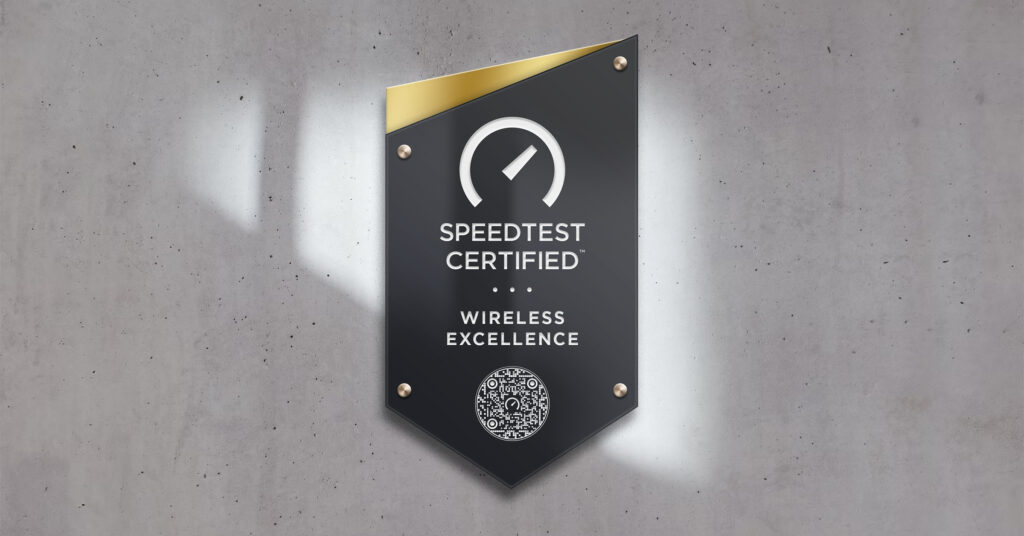300dpi Social Speedtest Certified Flat Wall Centered